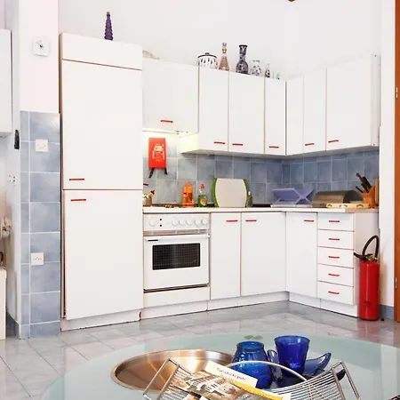10181b * Lovište